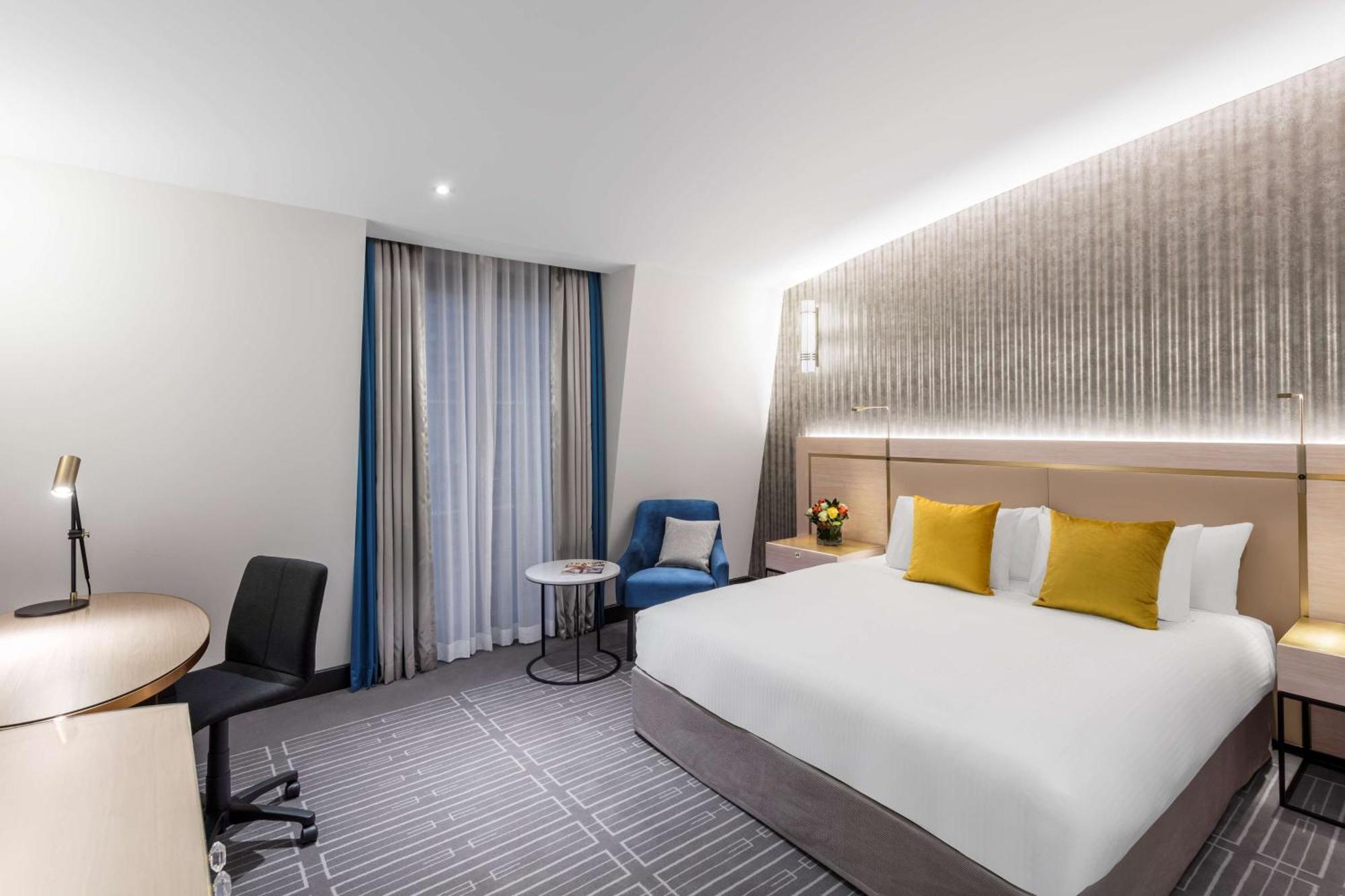 Deluxe Double Room Balcony,1436229703:JPEG